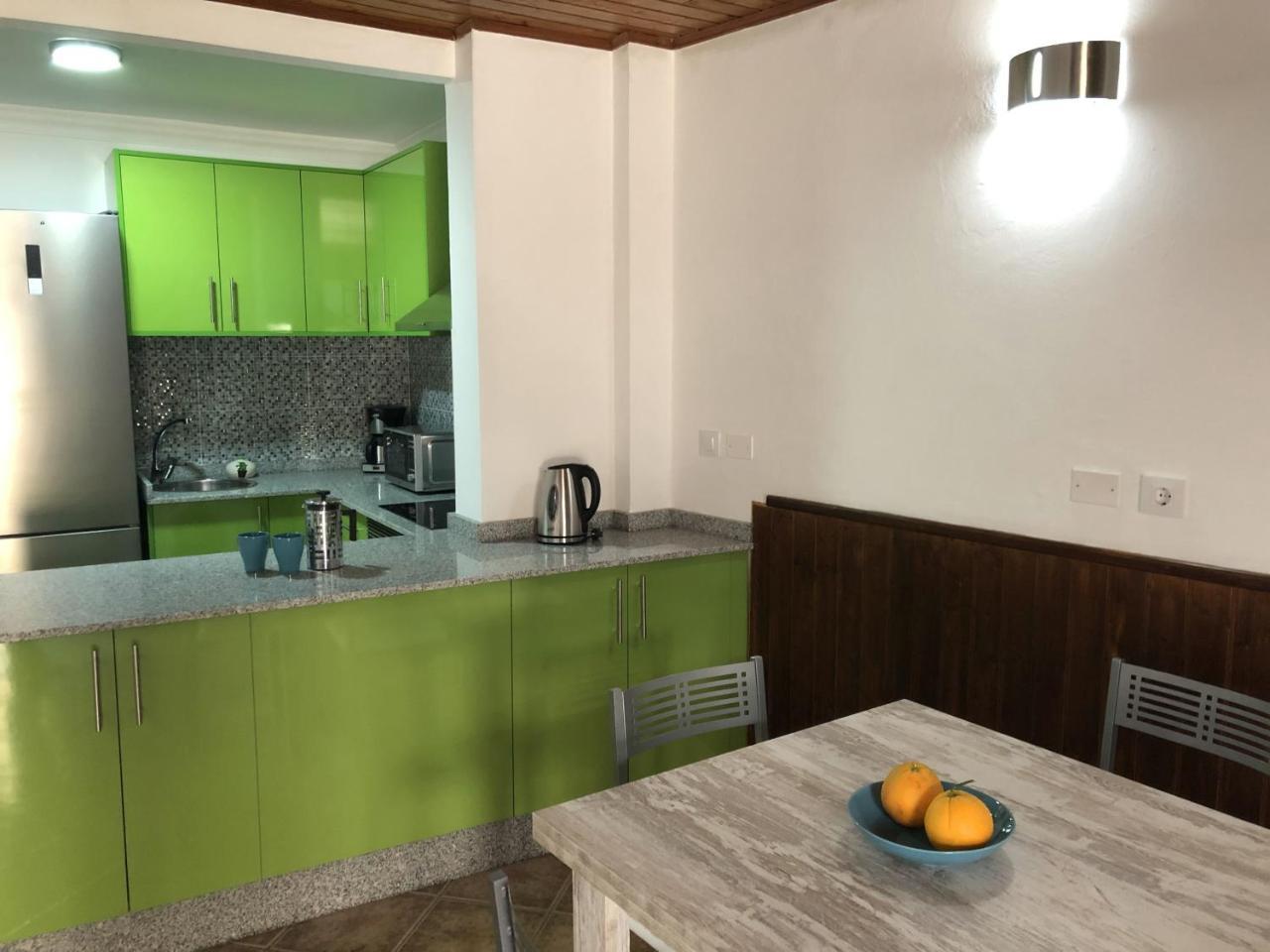 Apartamentos Acoran Mogán Екстериор снимка