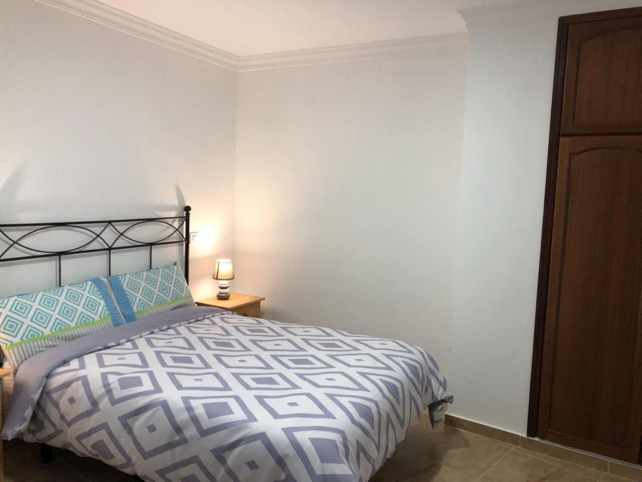 Apartamentos Acoran Mogán Екстериор снимка